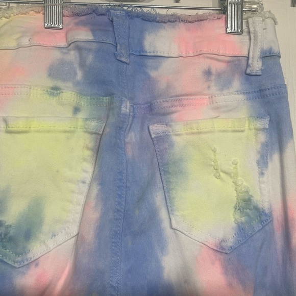 Tie-Dye Distressed Women Jeans - Picture 5 of 7